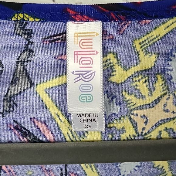 LuLaRoe Perfect T XS 4/6/8/10 Knit Tee Blue Neon Tribal Print Shirt Swing Top - Picture 4 of 10